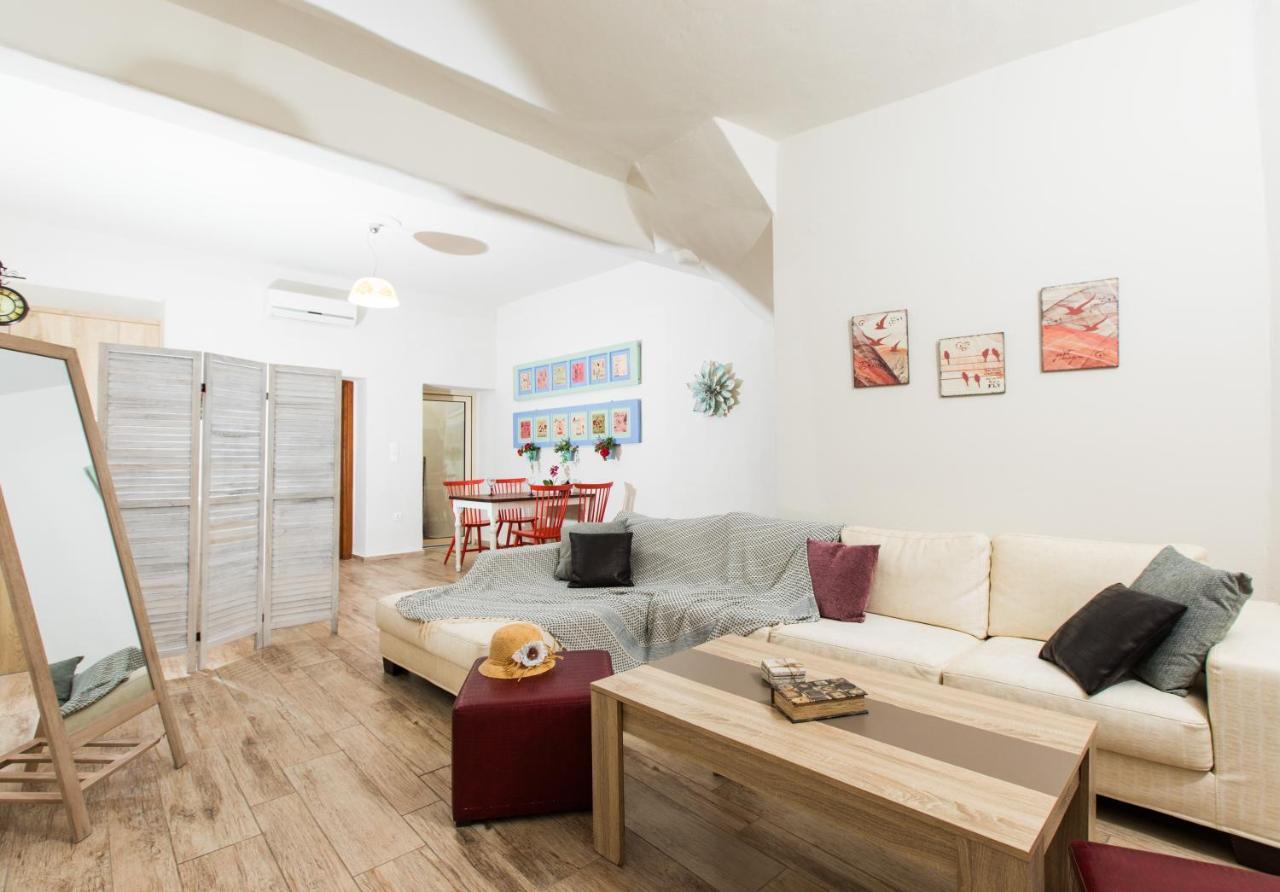 Asikiko Suites Rethimnon Buitenkant foto