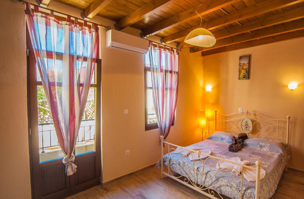 Asikiko Suites Rethimnon Kamer foto